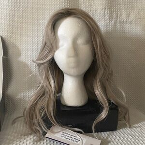 Neutral sandy malibu Blonde Long Wavy Wig lifestyle chic